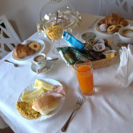Le Dee Di Frühstückspension